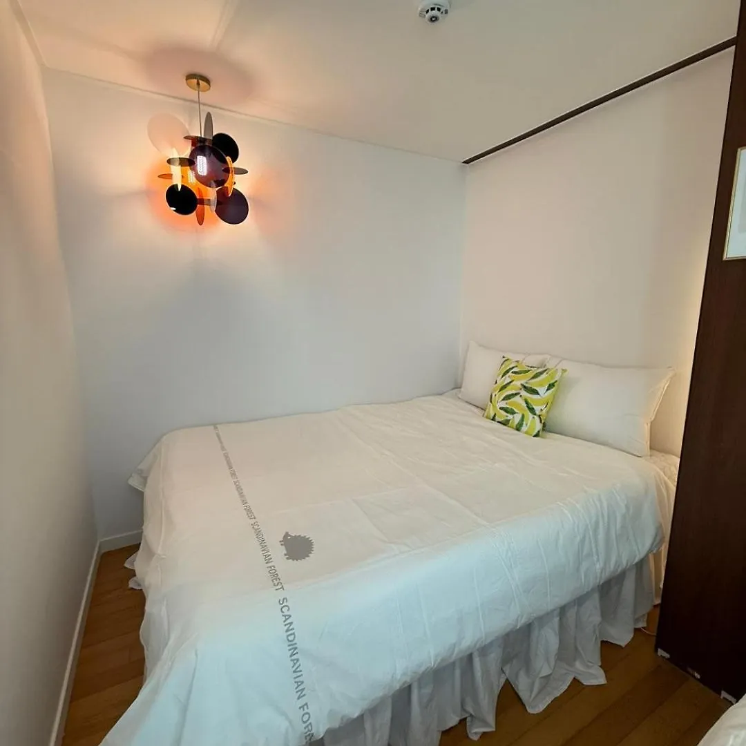 Hongdae Stay Mood Nook Seoul 0*,