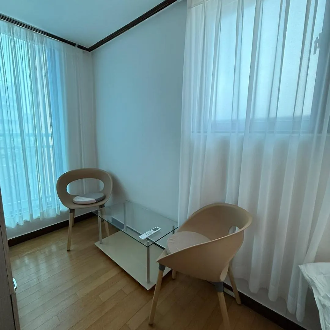 Апартаменты Hongdae Stay Mood Nook Сеул